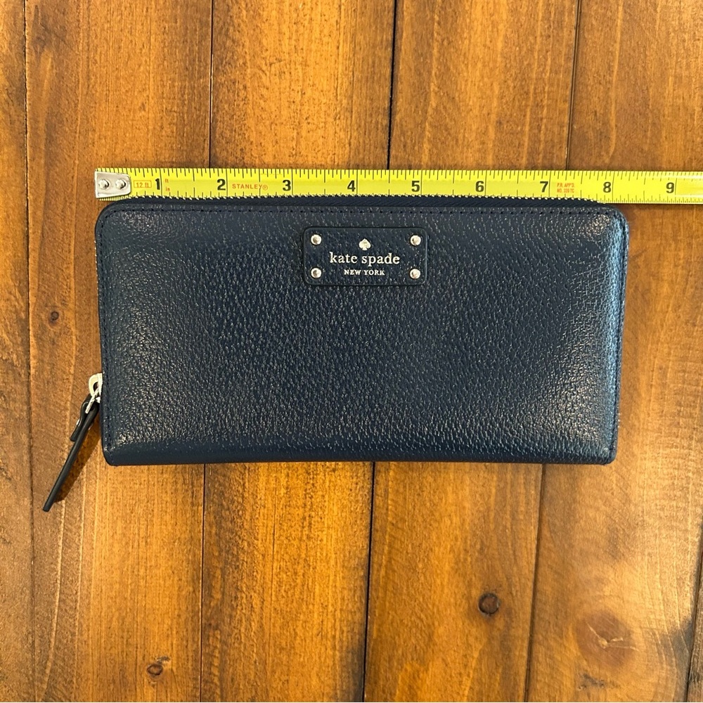 Kate Spade Grove Street Neda Continental Wallet EUC - Picture 8 of 9